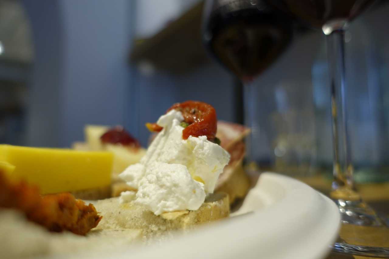 8C0E2315-DE38-42F4-9C74-0256A1869AA6