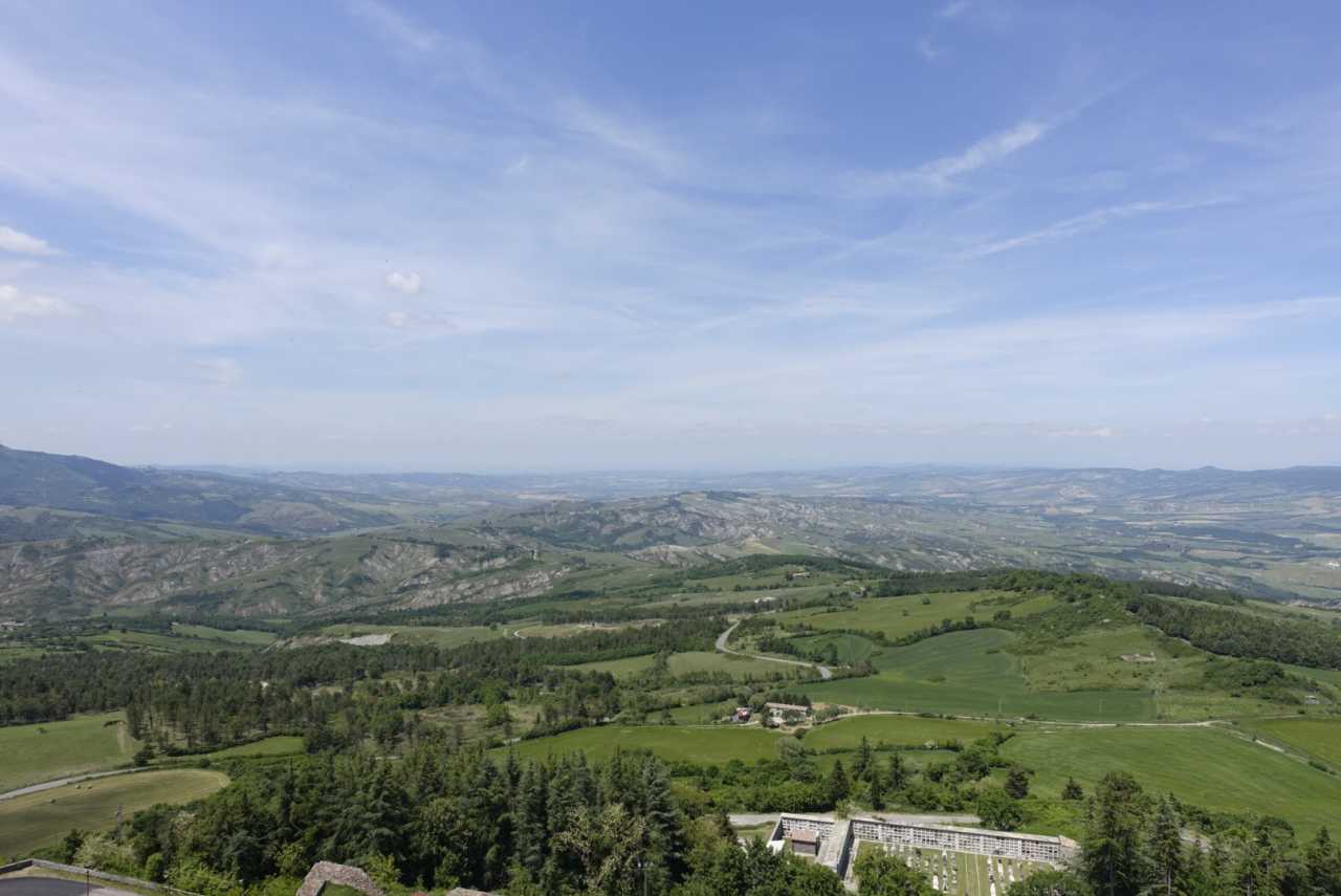 39FA5235-5493-448A-B24B-934B24D3748C